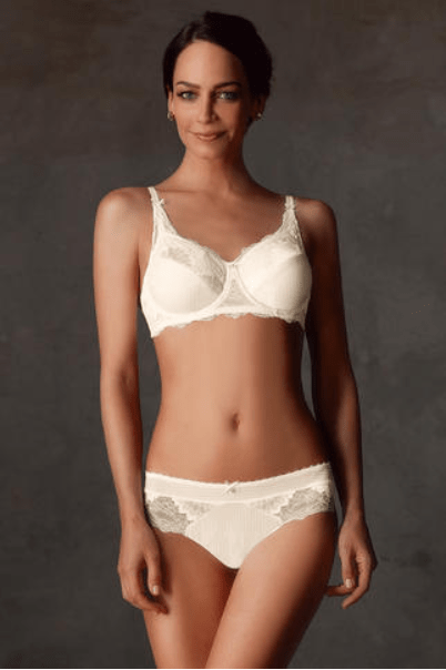 Amoena Mastectomy Brassiere 34 / DD / Off-White Amoena Aurelie Underwire Bra
